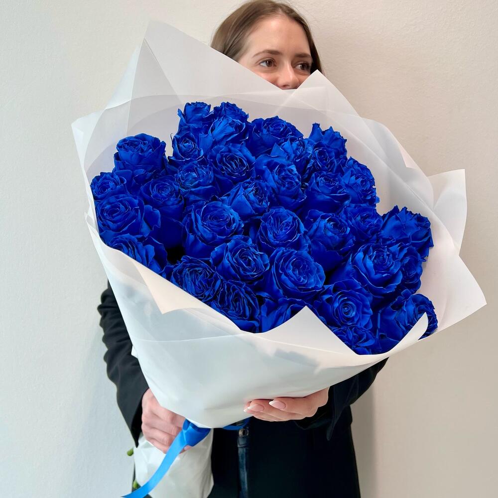Букет из 35 синих роз